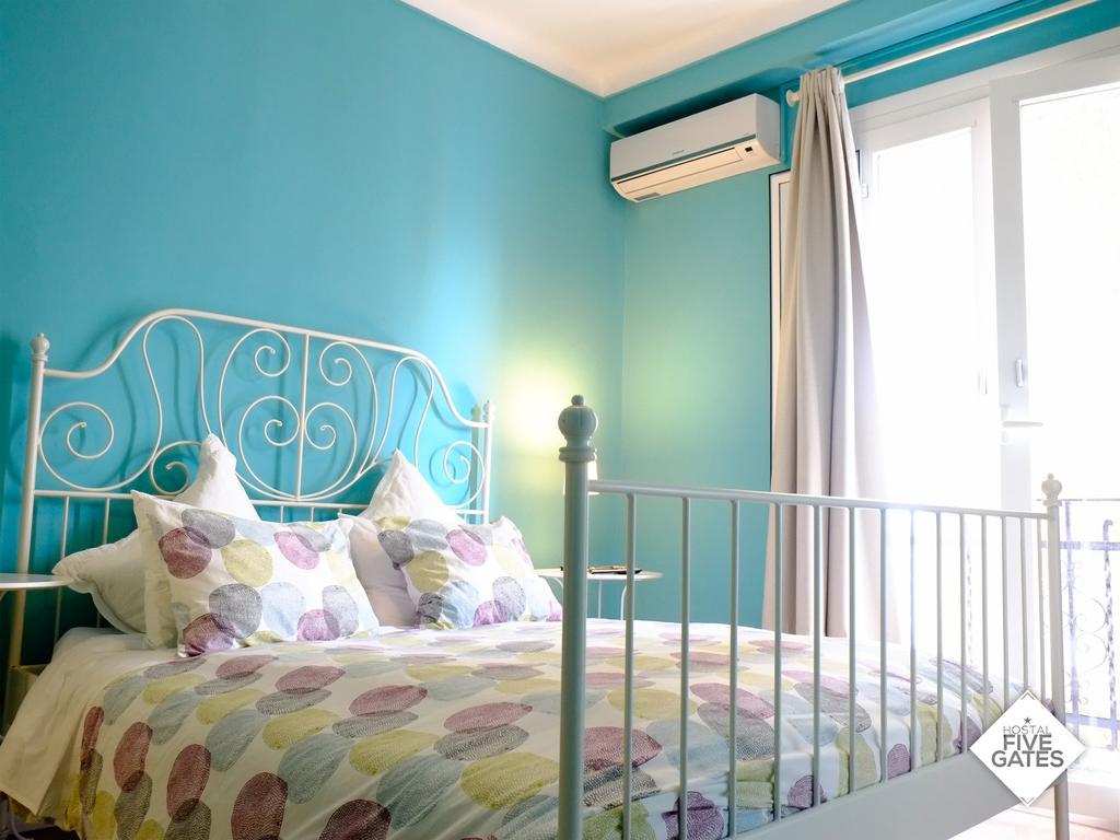 Hostal Five Gates Осуна Екстериор снимка